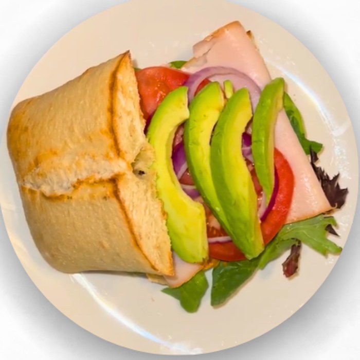 Smoked Turkey & Bacon Chipotle Sandwich